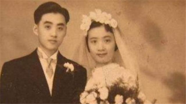 名媛愛上落魄少爺，寧願借錢結婚也要嫁他，結果後半生成人生贏傢-圖6