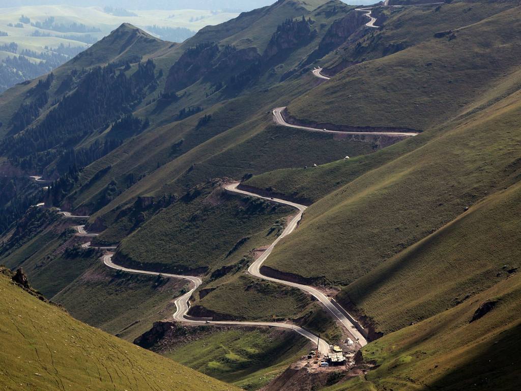 「新疆维吾尔自治区」自驾游记:独库公路全长仅仅561公里,为什么要跑一天?