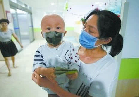 甲醛■卧室里的它尽快扔掉，多半是甲醛的源头，别等白血病无情“踢门”