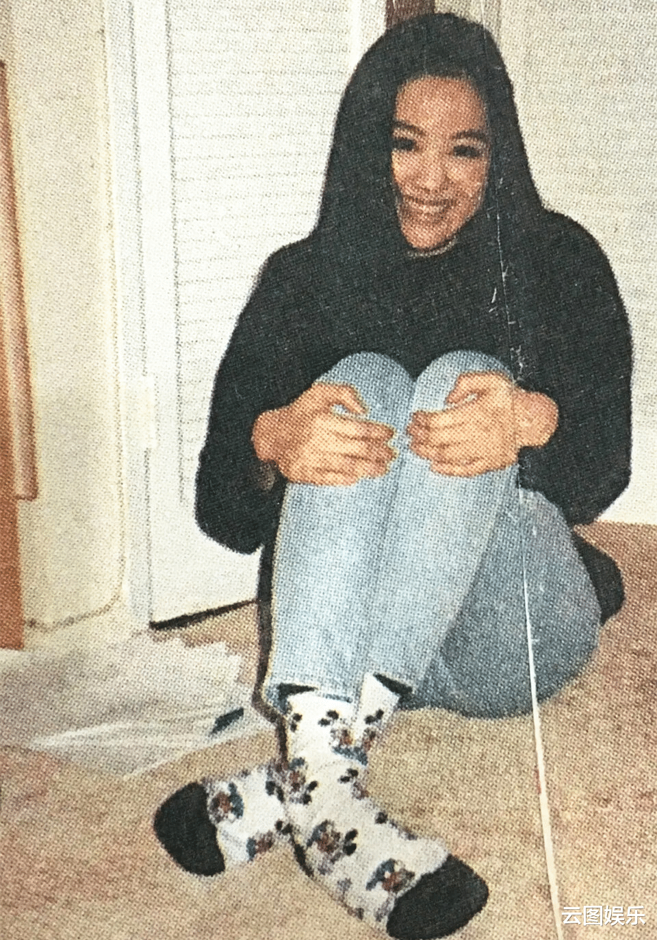 章小蕙■钟镇涛25岁女儿晒22张靓照，为继母庆母亲节，只字不提生母章小蕙