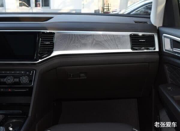 「丰田汉兰达」又降了，从30万跌破25万，车宽2米配12个丹拿音响，还要啥汉兰达
