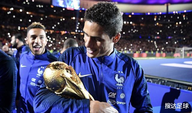 「皇家马德里」27岁世界冠军宣布喜讯！他拥有黑人血统，妻子是皮肤白泽的大美女