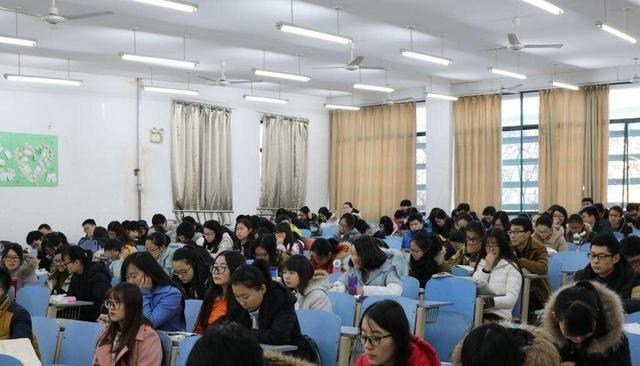 教育部|教育部最新消息，这几个专业被“亮红灯”将被取消，考生别再报考