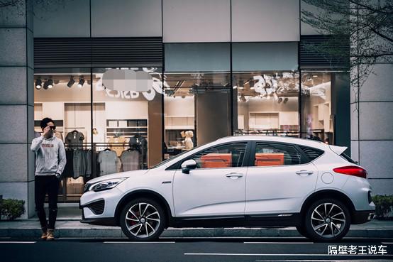 轿跑:今日上市,最便宜的“轿跑SUV”,轴距2米7,动力带T,仅售6.78万