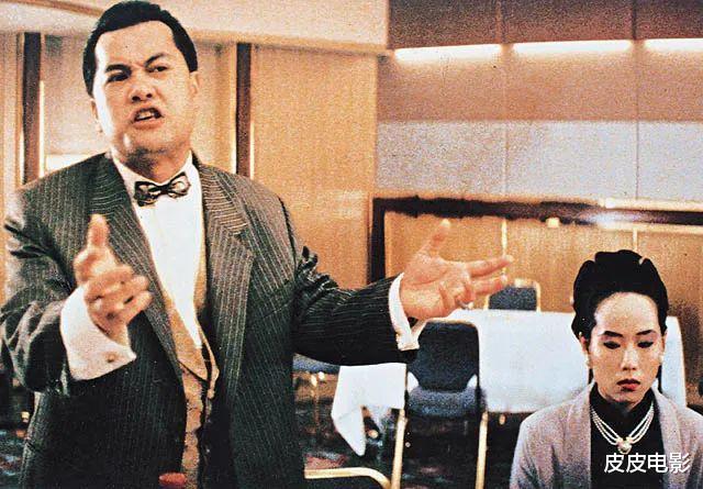 何鸿燊@何超盈：爸爸，这部电影中关于你的事情是否真实？何鸿燊笑而不语