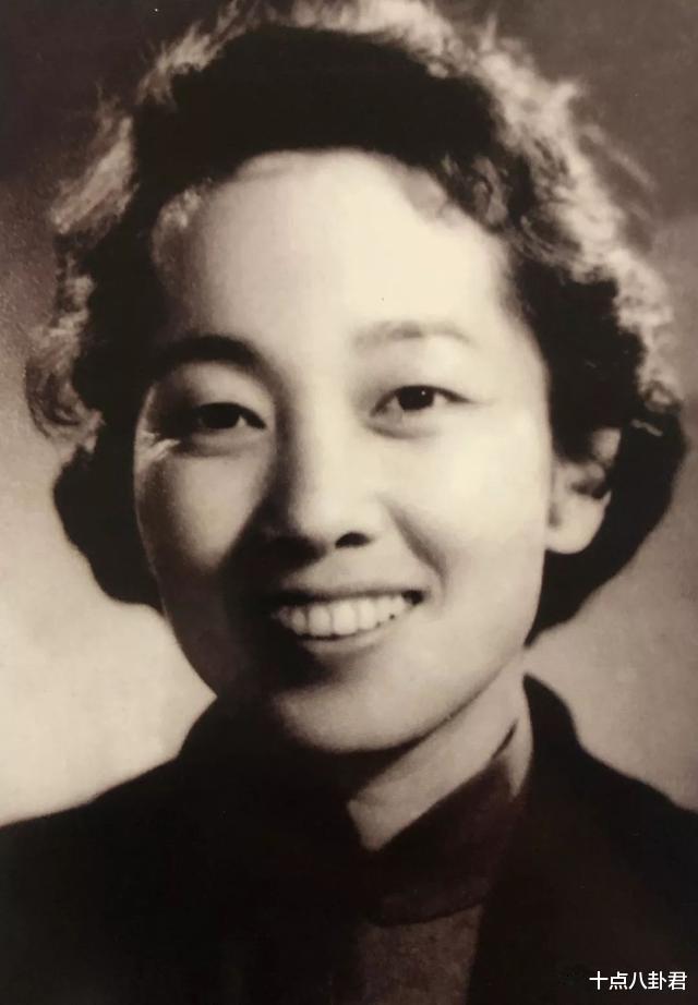 于蓝▲于蓝:今年虚岁100岁,与田方恩爱34年,田方去世给她留下200元钱