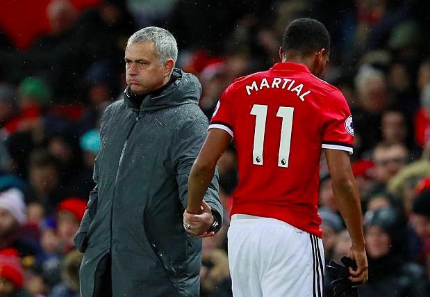 马夏尔|穆里尼奥：马夏尔把自己当成亨利，我在曼联就以亨利的标准要求他