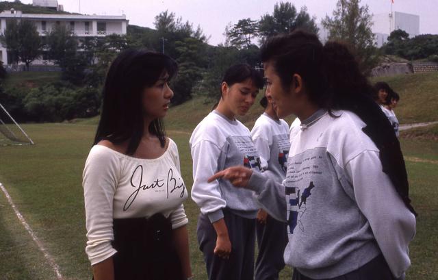 周润发：发哥超神的1989年：4部代表作力压成龙，美女云集的霸王花都难敌