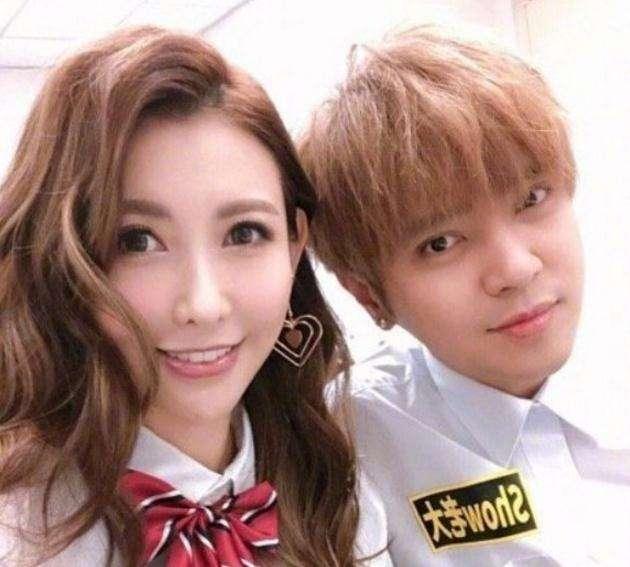 乃万@闺蜜曝周扬青状态：和家人在一起！罗志祥和恺乐双双缺席综艺节目