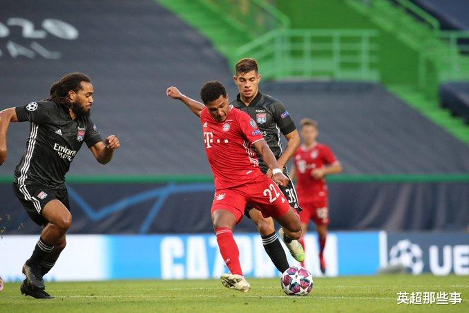 欧冠|拜仁一战刷爆4大纪录！豪取10连胜超巴萨，欧冠最佳攻击组合诞生