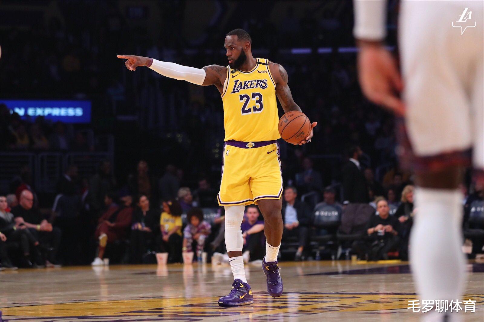 [勒布朗·詹姆斯]詹皇拿下1亿却遭遇暴击，夺冠概率仅剩11%，遭4倍碾压他可能错了