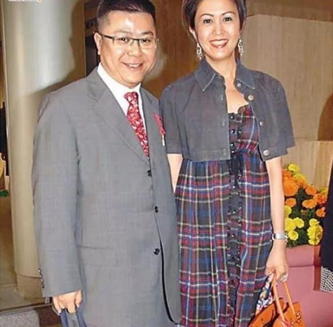 「豪门」比霍家富有,比何家戏剧,这个豪门的四房故事,屡成电视剧蓝本