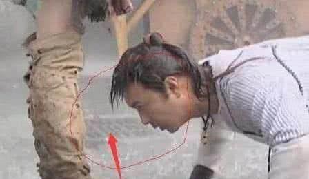 [穿帮镜头]史上最“扯”穿帮镜头，你是想笑死我啊