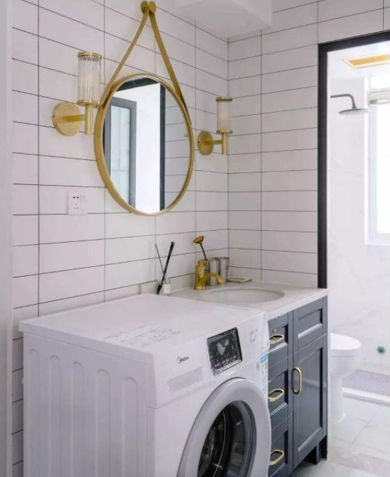 ：洗衣机放卫生间还是阳台好？听听过来人怎么说，别再放错了