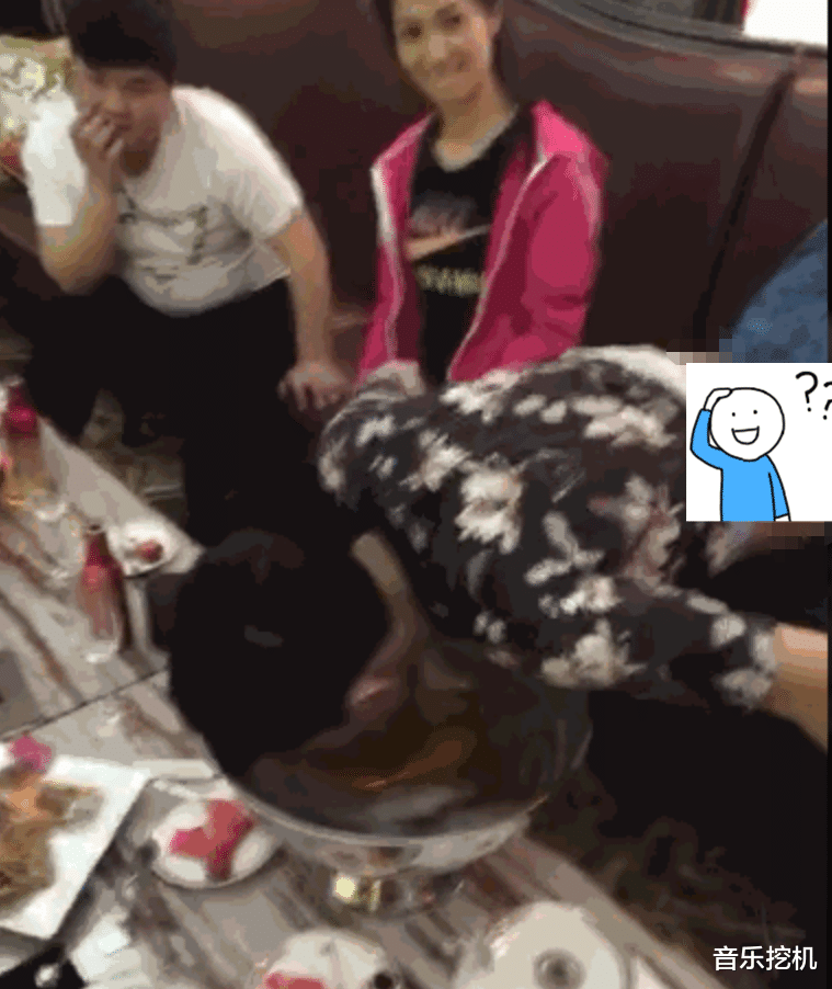 潘玮柏|网曝潘玮柏妻子夜店视频！和多位男子游戏太大胆？网友：毁三观！