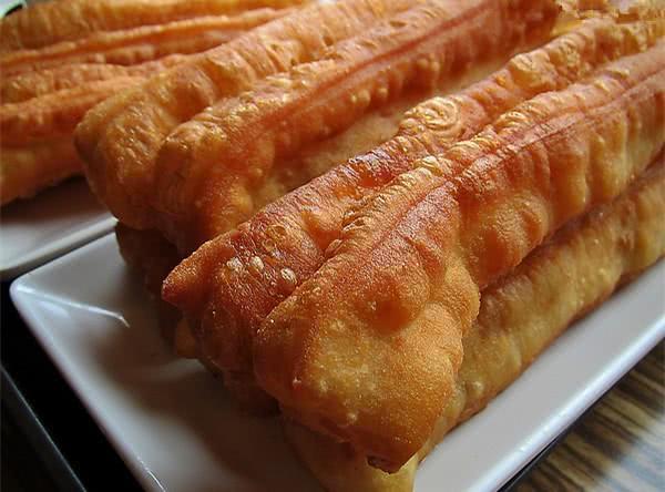 「排便」32岁单身小伙突然肾衰竭,医生:1件事做的太多,肾怎么受得了