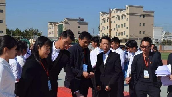 大学|大学中的这3个本科专业，毕业后就业相对容易，有你的专业吗？