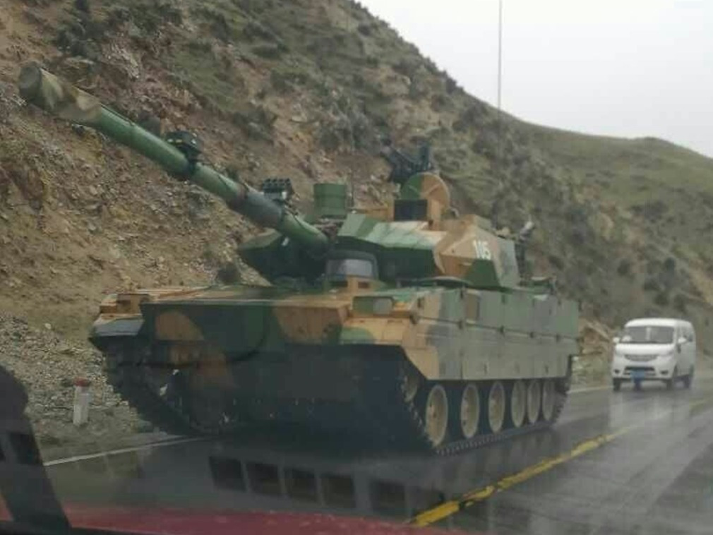 [歼-31]国产15式轻型坦克：打得过我的上不来，上的来打不过我