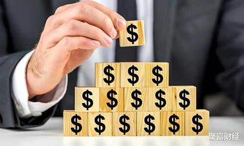 牛市@“别让有钱人逃了”，果断决策对付资本外逃，中国开始“留人”了