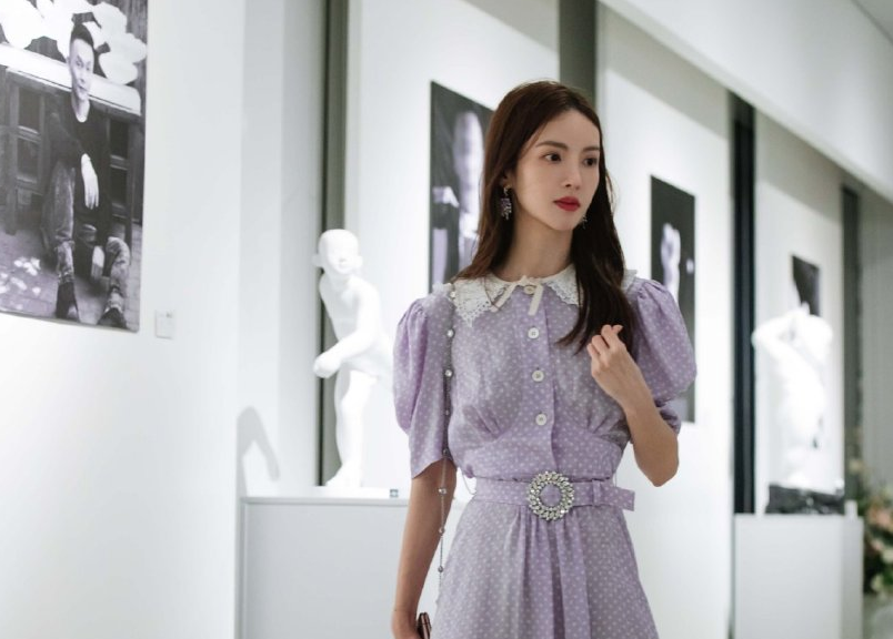 金晨|《女儿们的恋爱》预告,金晨遇见超帅男嘉宾,心动表现过于明显