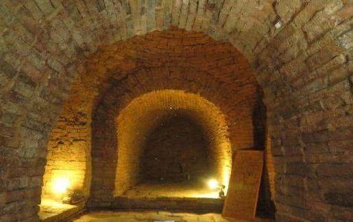 吕洞宾▲考古学家打开吕洞宾墓，意外发现两样东西，专家：不可能啊