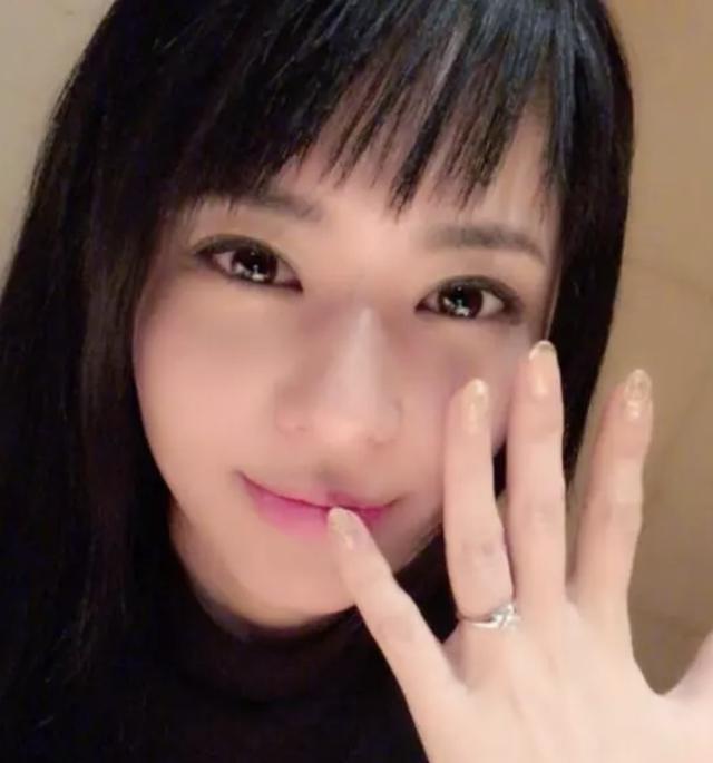 苍井空|生娃后申请下架所有“作品”，找老实人接盘的苍井空，现状堪忧