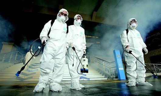 [伊朗]世界疫情为什么爆发比中国晚一个月？