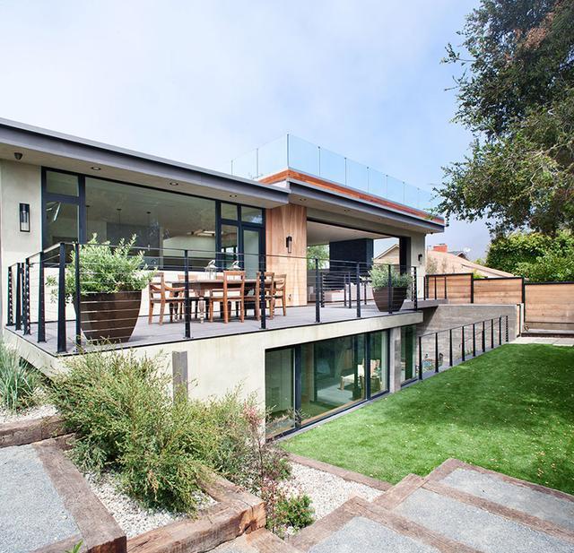 「」自建实木别墅设计,原木风谁不喜欢呢?进屋我就被迷住了!