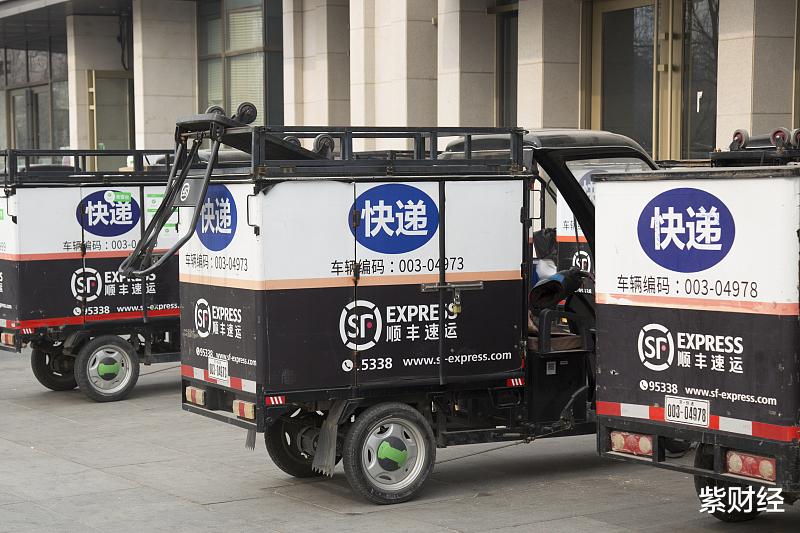 顺丰速运■美团成全民公敌，顺丰杀入外卖后，王卫会是餐饮业的救赎吗？