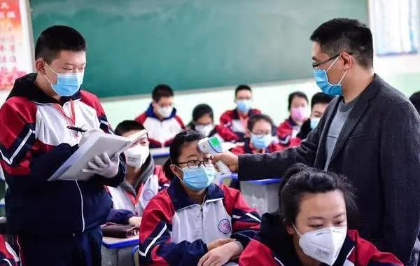 河南@一日增加3例!高考大省近日开学或成泡影,家长:孩子高三咋办?