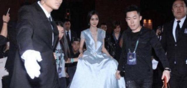 吴京|她片酬比李连杰和成龙的总和还高,连走路都要钱?吴京:请不起!