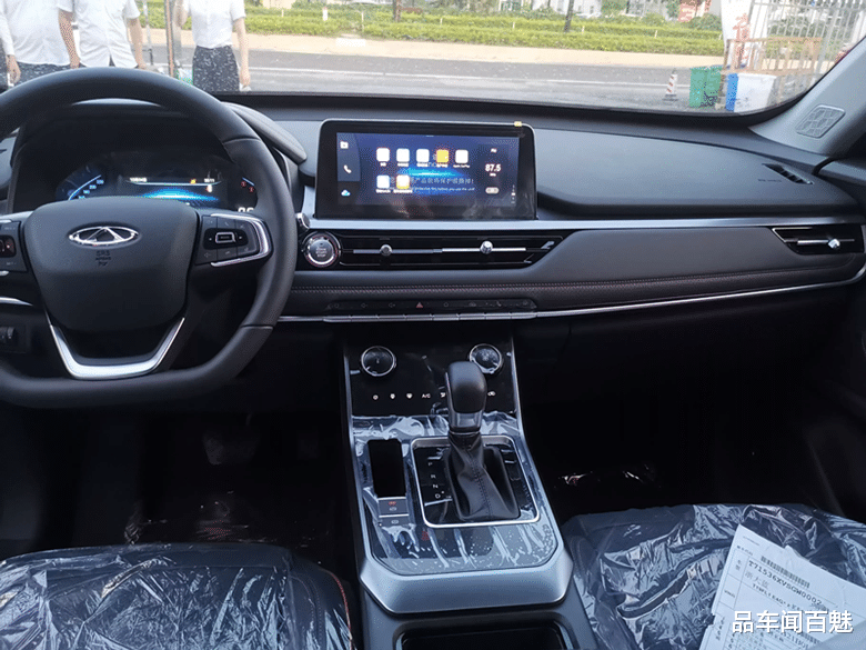 [奇瑞瑞虎]奇瑞小型SUV“王牌”改款到店，换装新脸+悬浮中控屏，16号将上市