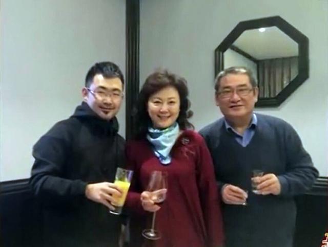 #演艺圈#80年代十位女星母子照，星二代颜值普遍高，林芳兵儿子已进军演艺圈