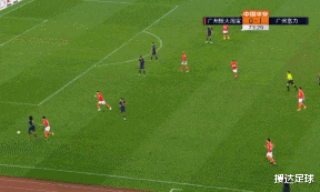 广州恒大|93分钟绝杀！2-1逆转！恒大今晚继续狂飙，保利尼奥脱衣狂欢