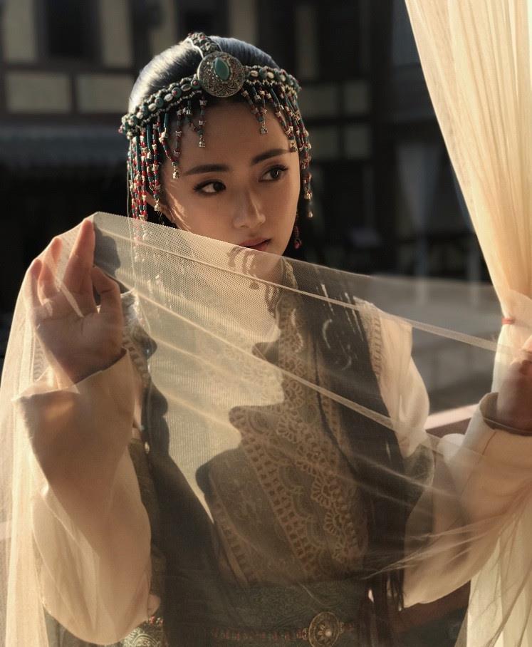 「传闻中的陈芊芊」《传闻中的陈芊芊》丁禹兮在这部古装更帅!8演员其它古装角色