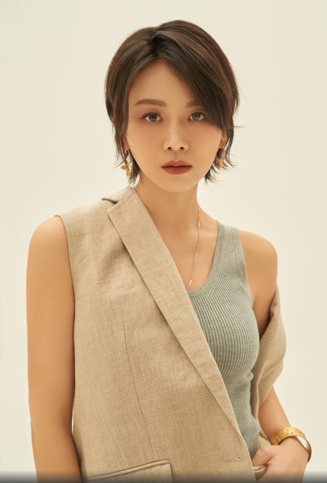 曹曦文|曹曦文，体重90斤，分享“彩虹减肥法”，坦言：1月瘦十斤很简单