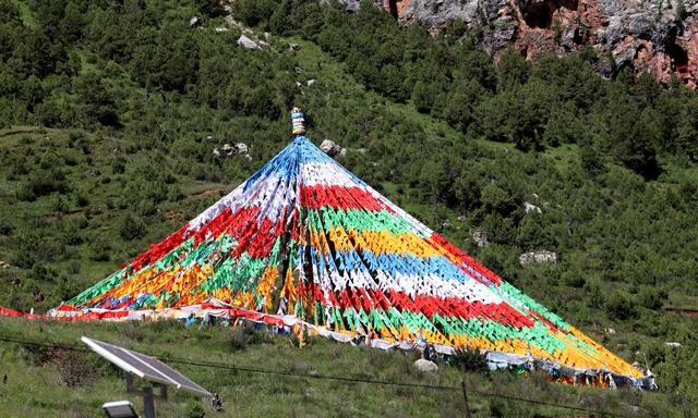 西藏|第一次游西藏的帅哥感慨：进西藏不容易，出西藏更难啊