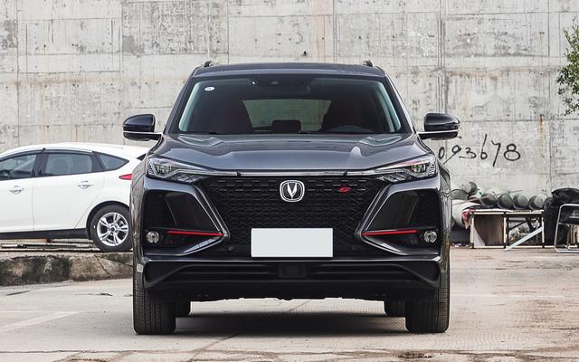 长安CS75|更适合年轻人的CS75，与哈弗H6争销冠，长安是最大赢家？