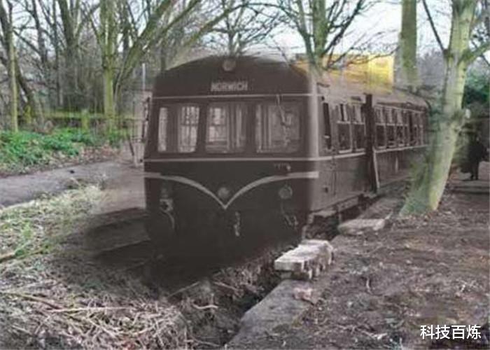 「科学家」那个曾经跳上1933年“幽灵火车”的科学家，如今去哪了？