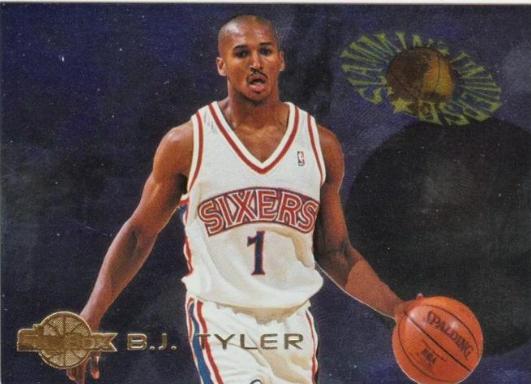 【泰勒】史上首例，冰敷让他提前告别篮球，睡着之后他的膝盖彻底废了