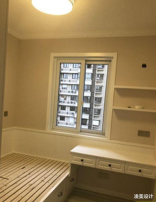 ##老婆爱干净全屋装白色，老妈一看直皱眉：白刷刷的能住人？