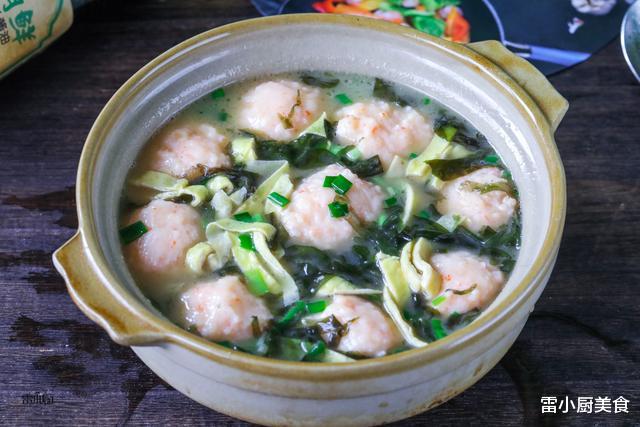 食材▲?春季，宁可不吃肉也要喝汤，清爽开胃不油腻，隔三差五煮一锅