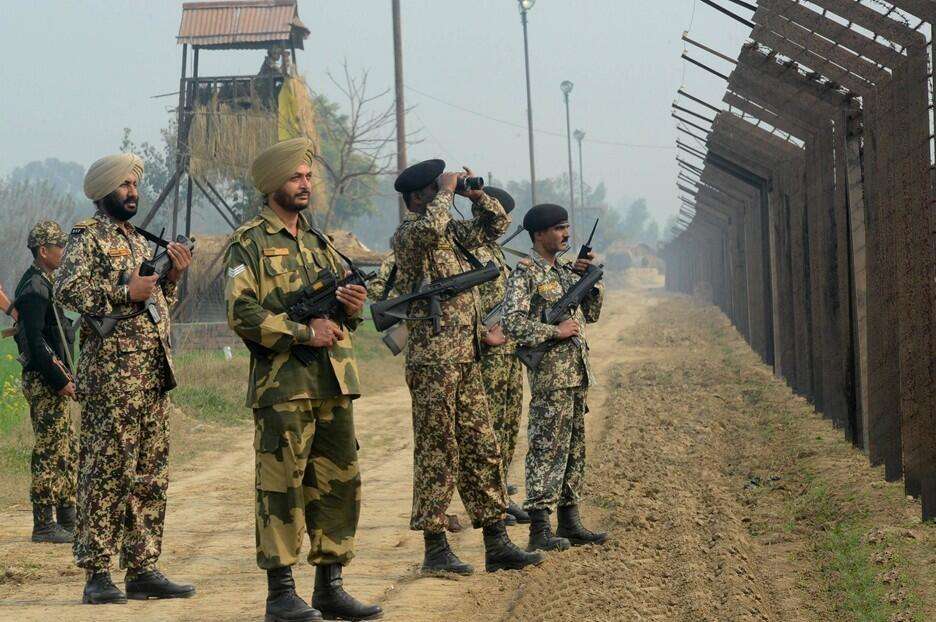 巴基斯坦|巴铁军方彻底开窍了！远程火炮摧毁印军哨所，美称背后有高人指点