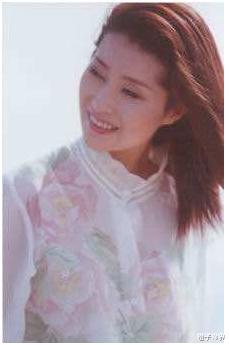 「成都」2004年，主持人杜鹃被自家汽车轧颈身亡， 10年后，丈夫被判无期徒刑