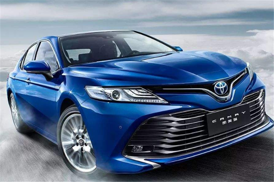 丰田凯美瑞|口碑之王凯美瑞究竟如何?简析优缺点,看看适不适合你