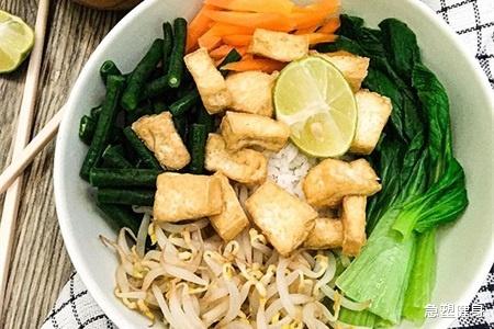 饮食|216斤大叔每天做2分钟平板支撑，坚持做1个月，身材会有多大变化