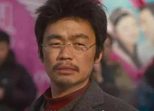 王宝强@《树先生》翻红，段奕宏评王宝强：他抽烟甩专业演员十万八千里