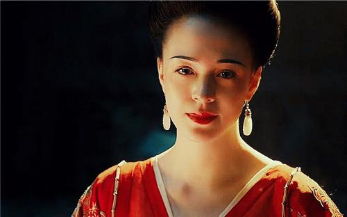 榕榕|从绝世美人到最丑女主，33岁的张榕榕，到底经历了什么？