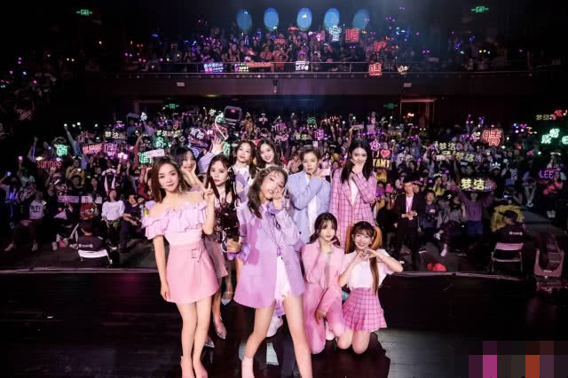 【演唱会】火箭少女101即将解散,演唱会邀请特别嘉宾,原来是师出同门