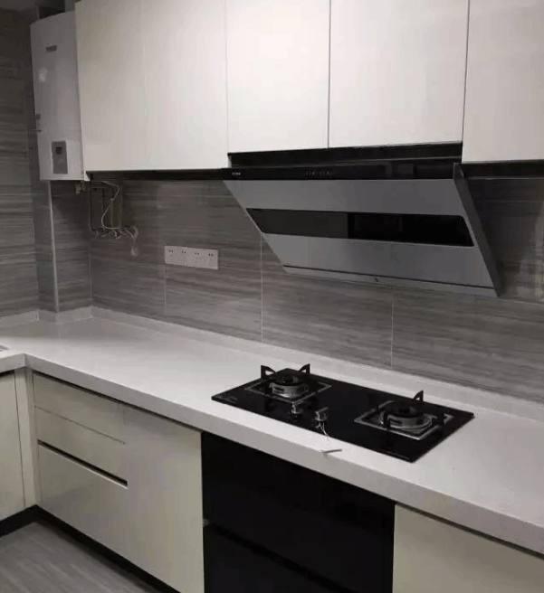 []媳妇儿砸35万装新房，家具家电没进场就美哭，陆陆续续都有人来参观